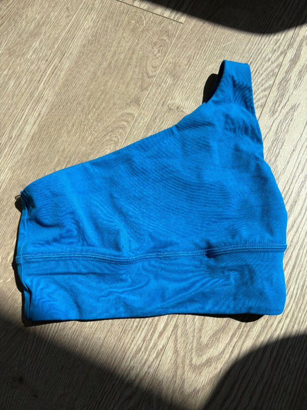 LULULMON SPORTS BRA